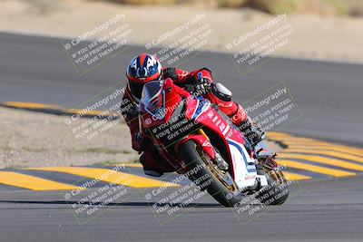 media/Oct-08-2022-SoCal Trackdays (Sat) [[1fc3beec89]]/Turn 10 (945am)/